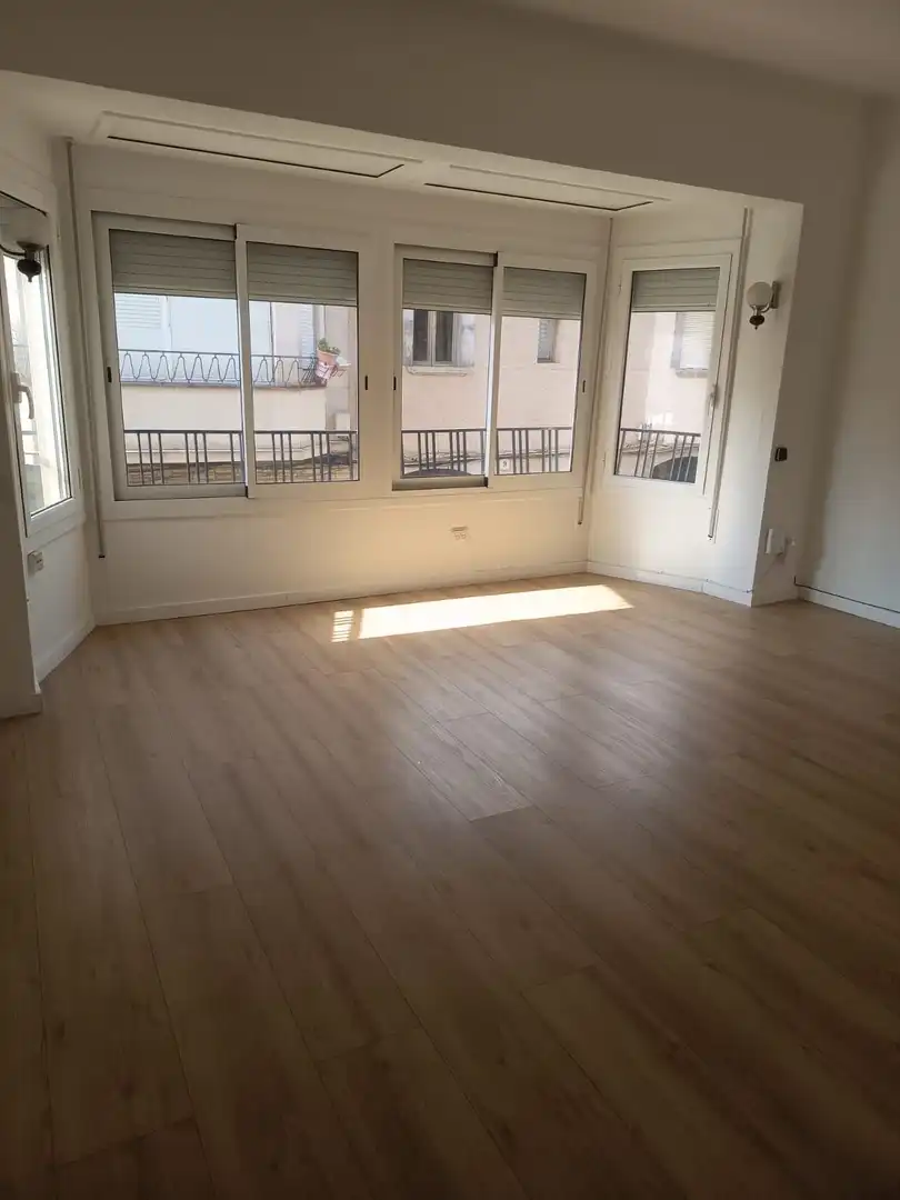 Bedroom of Flat for sale in El Masnou