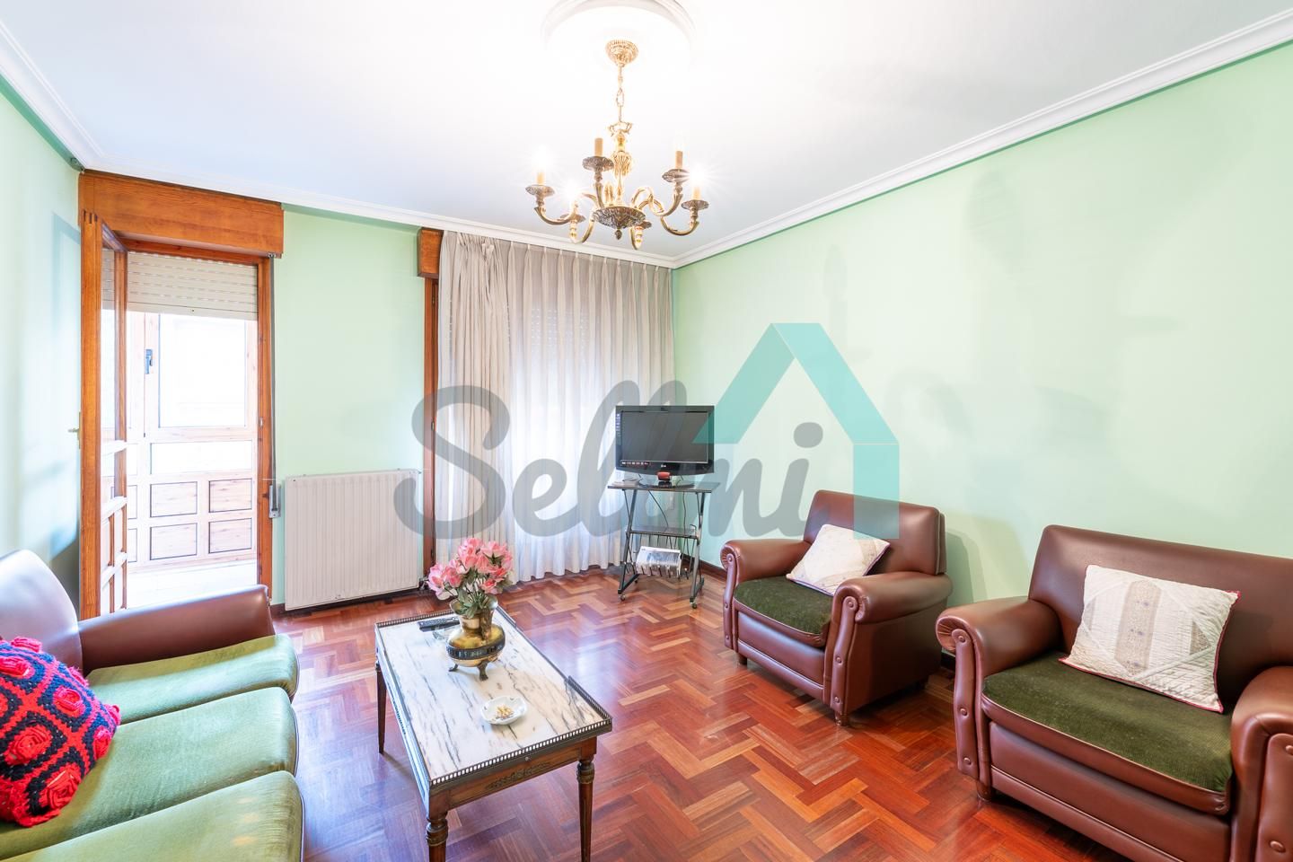 Living room of Flat for sale in Langreo  with Heating, Parquet flooring and Terrace