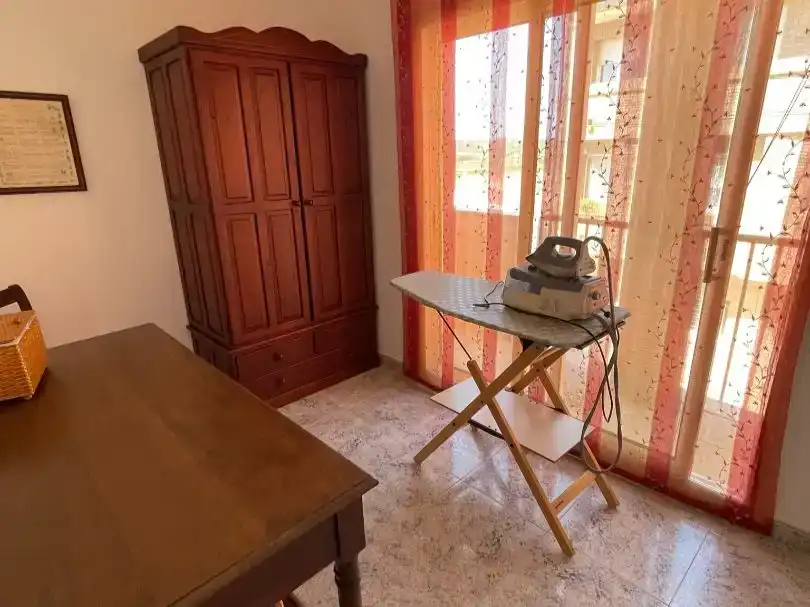 Dormitori de Casa adosada en venda en Gandesa amb Aire condicionat, Jardí privat i Traster