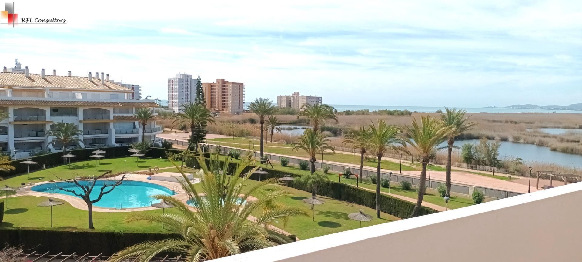 Attic to rent in Torreblanca