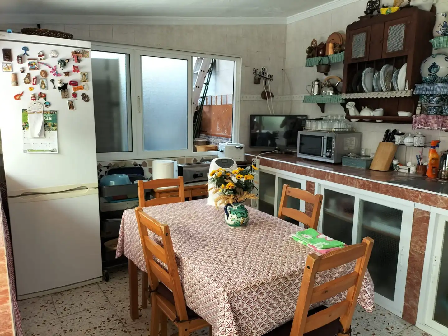 Cuina de Casa o xalet en venda en Alhaurín de la Torre amb Aire condicionat i Traster