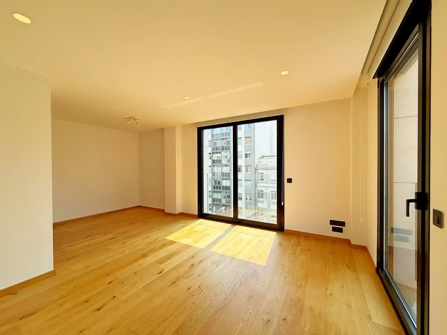 Wohnzimmer von Wohnung zur Miete in A Coruña Capital  mit Heizung