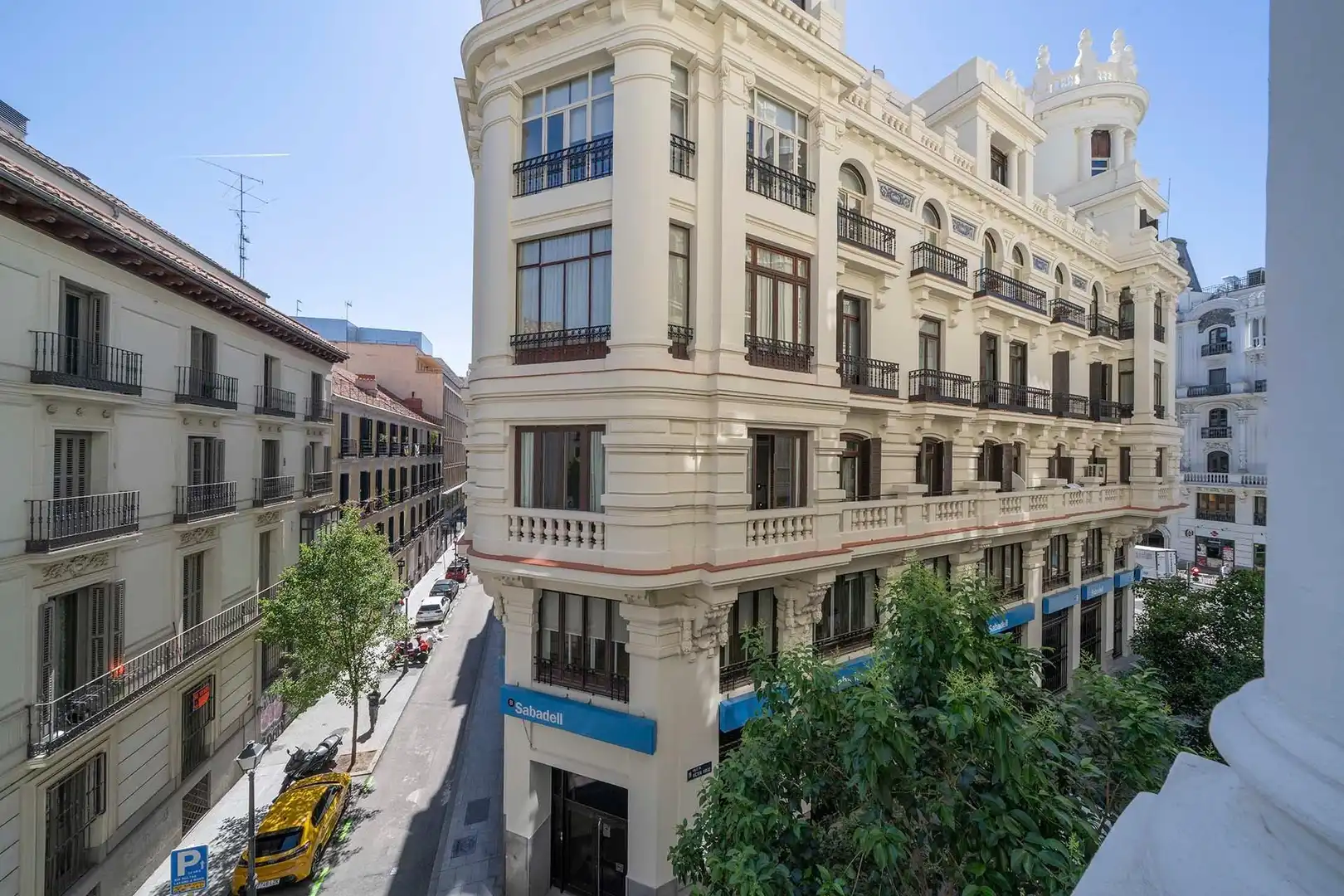 Vista exterior de Oficina de alquiler en Madrid con Aire acondicionado y Calefacción
