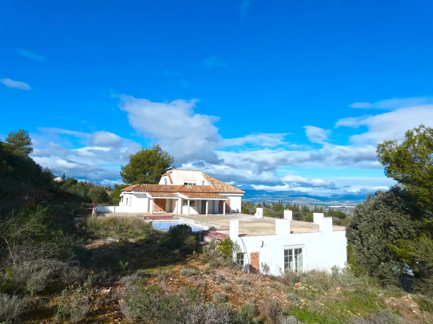 Vista exterior de Casa o xalet en venda en Alhaurín El Grande amb Jardí privat i Terrassa