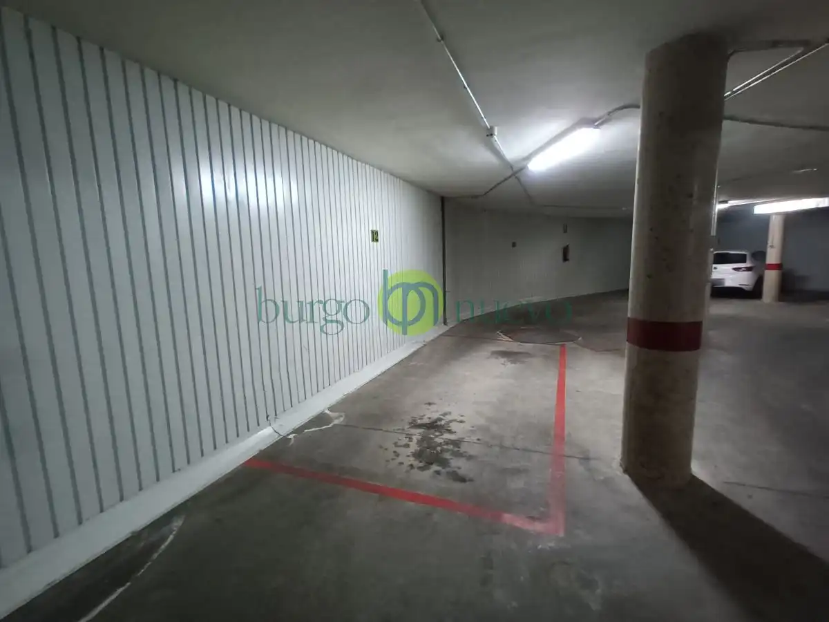 Individual amb ascensor en venda a Calle Tremolina, imagen 4