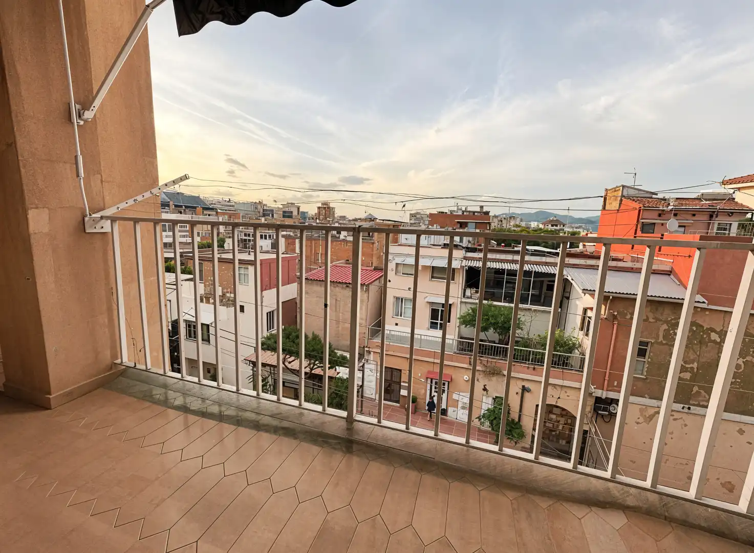Terrassa de Pis en venda en Barcelona amb Aire condicionat i Balcó