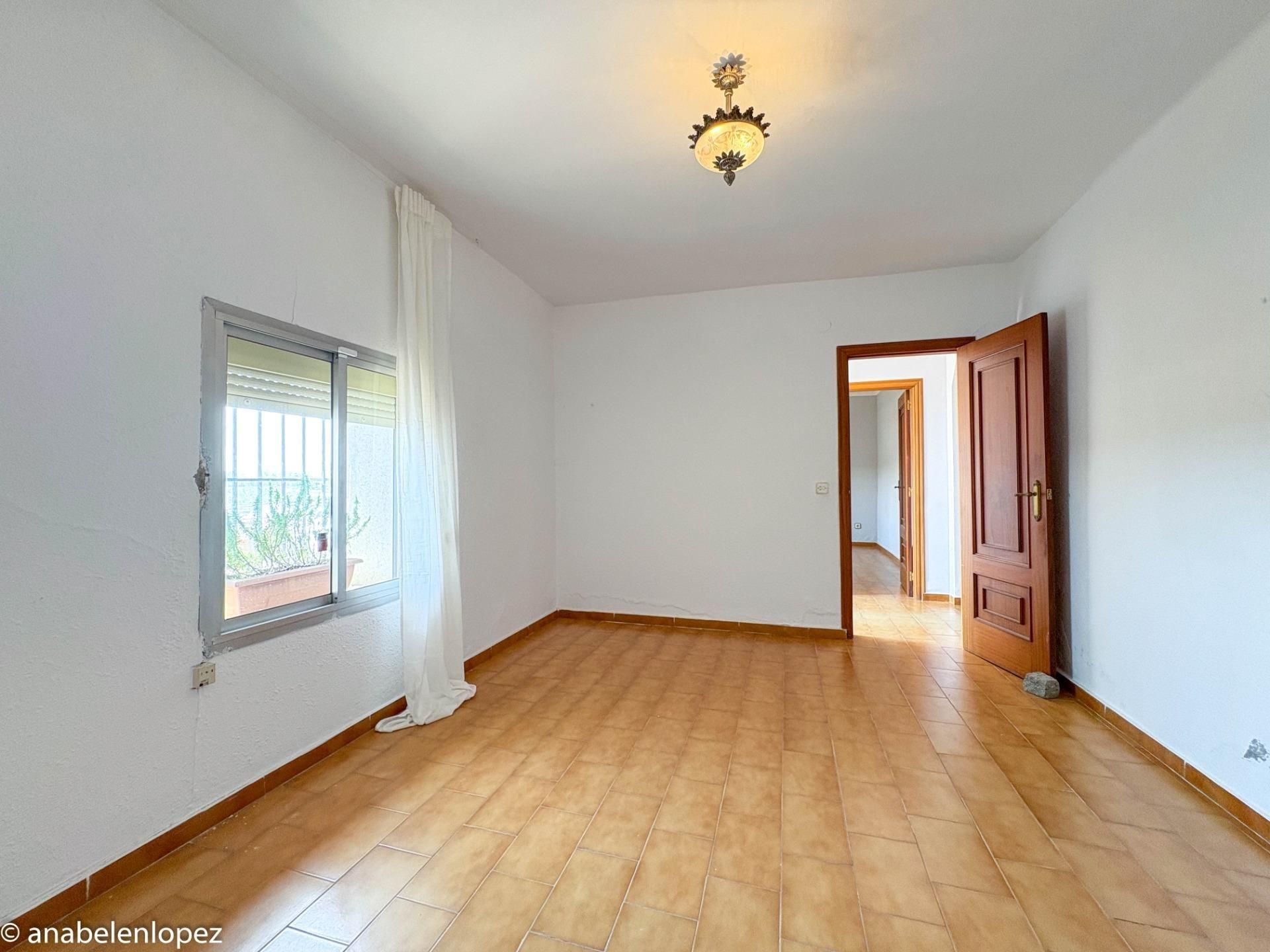 Habitación de Planta baja en venta en Badajoz Capital