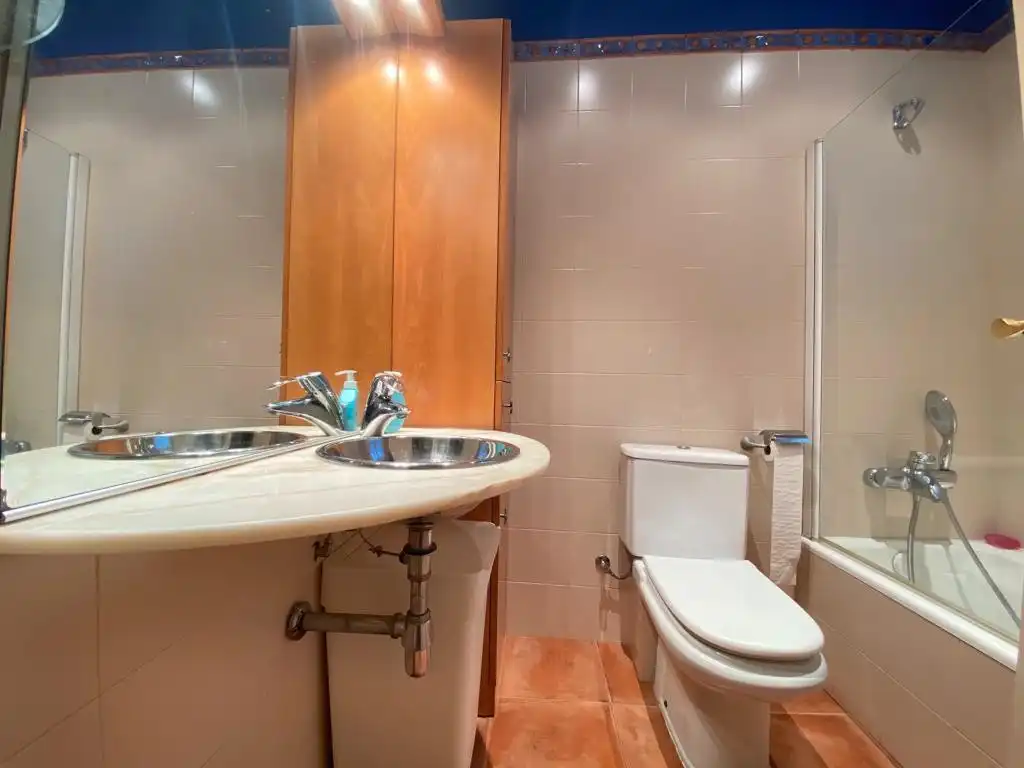 Flat with terrace for sale in Centre, imagen 3