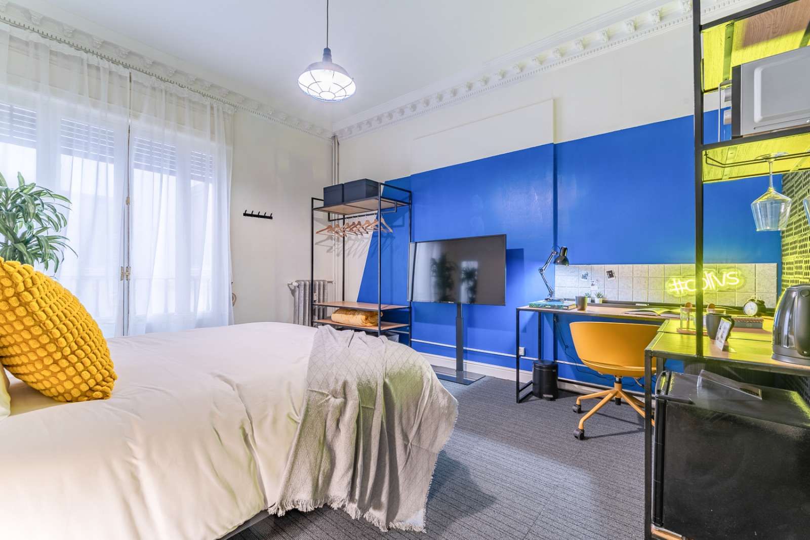 Flat to share in Recoletos