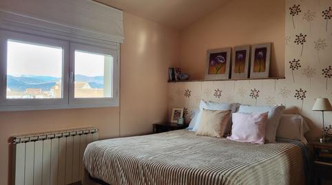 Foto 4 de Casa adosada en venda a Olot, Girona