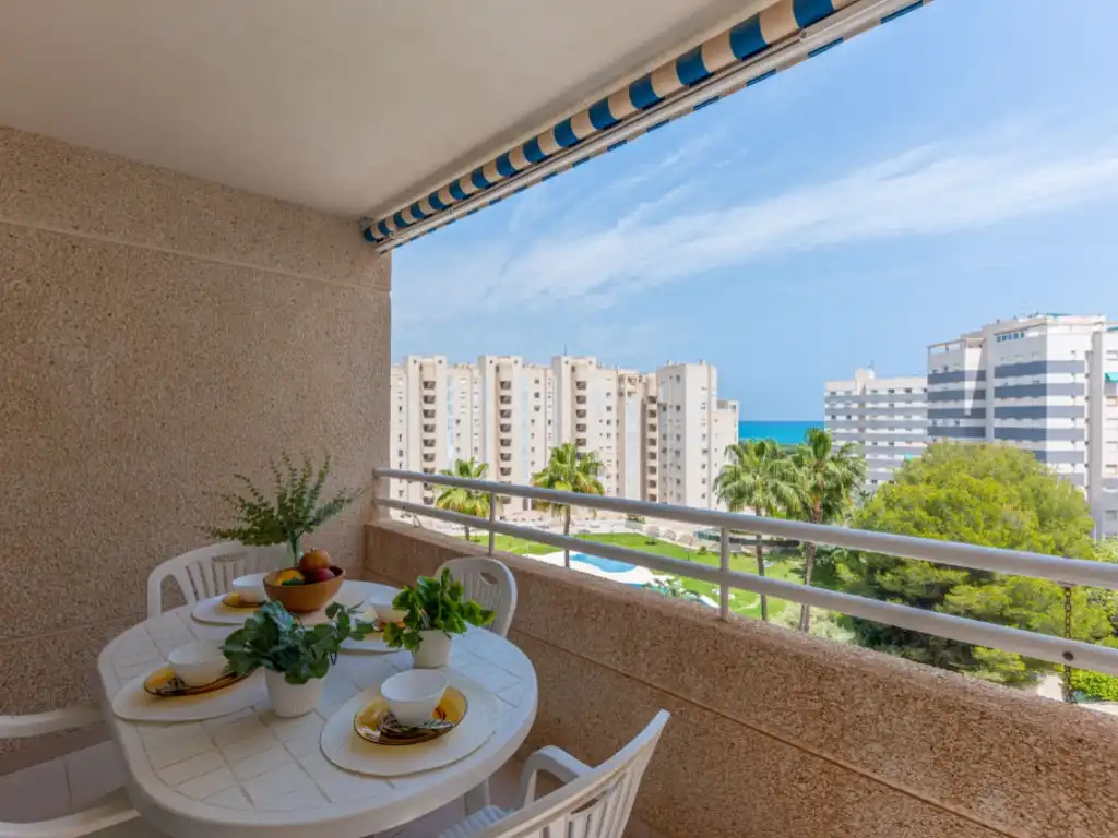 Terrasse von Wohnungen zum Verkauf in El Campello mit Klimaanlage, Privatgarten und Terrasse