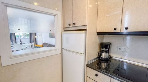Foto 4 de Piso en venta en Paseo Marítimo Rey de España, Playa de los Boliches, Fuengirola