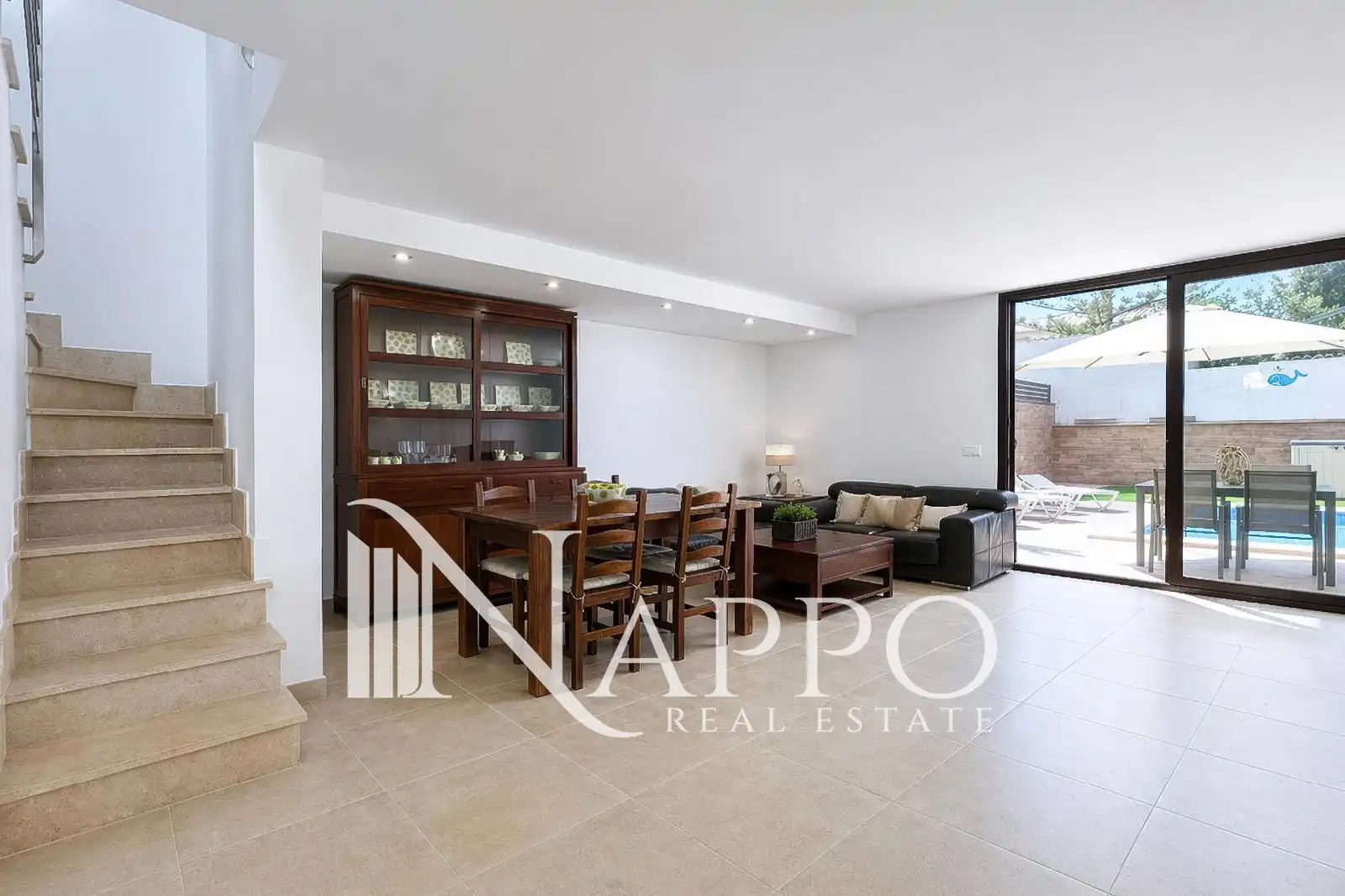 Sala d'estar de Casa adosada en venda en Marratxí amb Terrassa, Piscina i Moblat