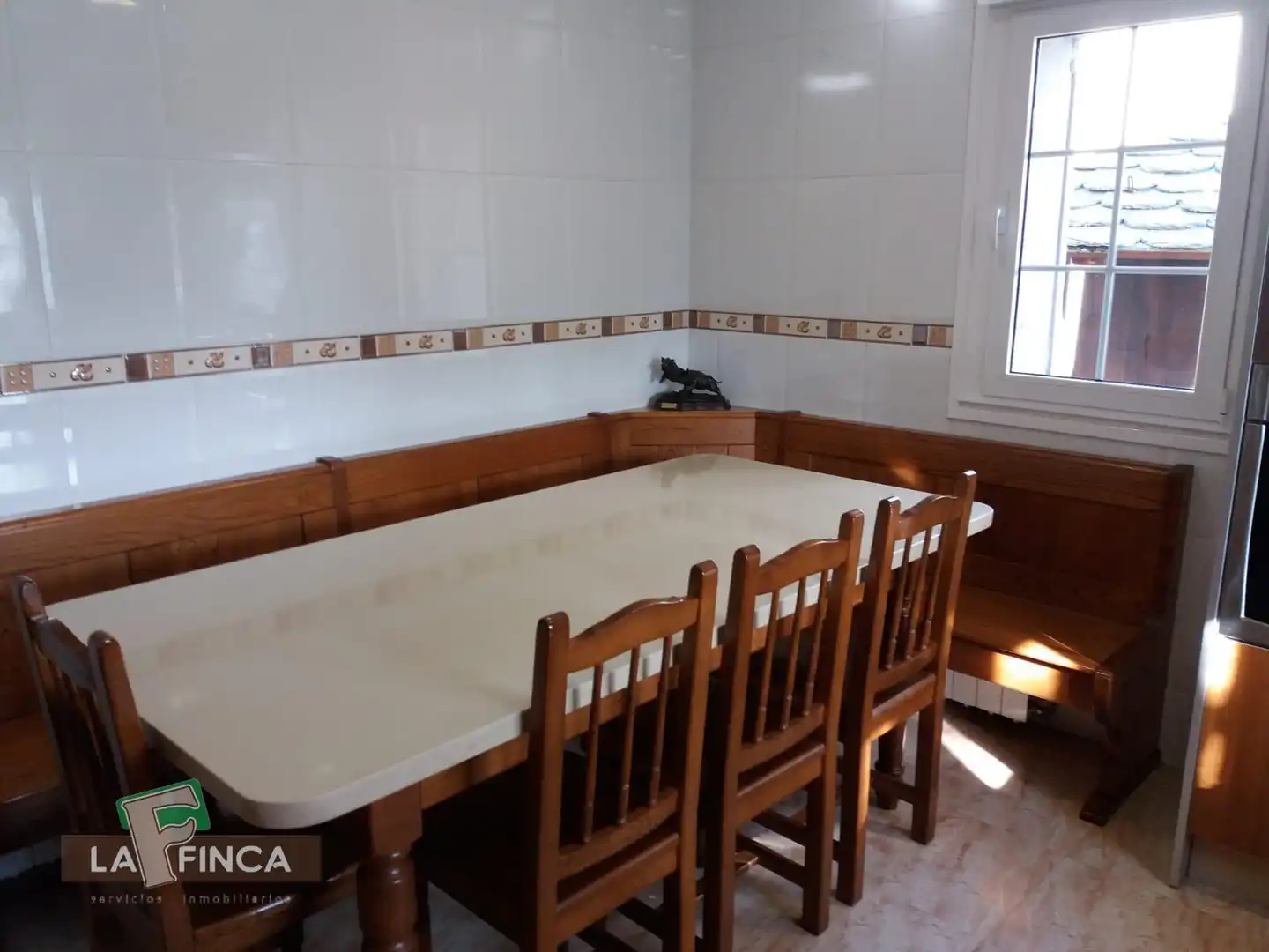 Kitchen of Houses for sale in Cangas del Narcea  with Terrace and Furnished