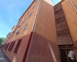 Exterior view of Flat for sale in  Madrid Capital  with Private garden