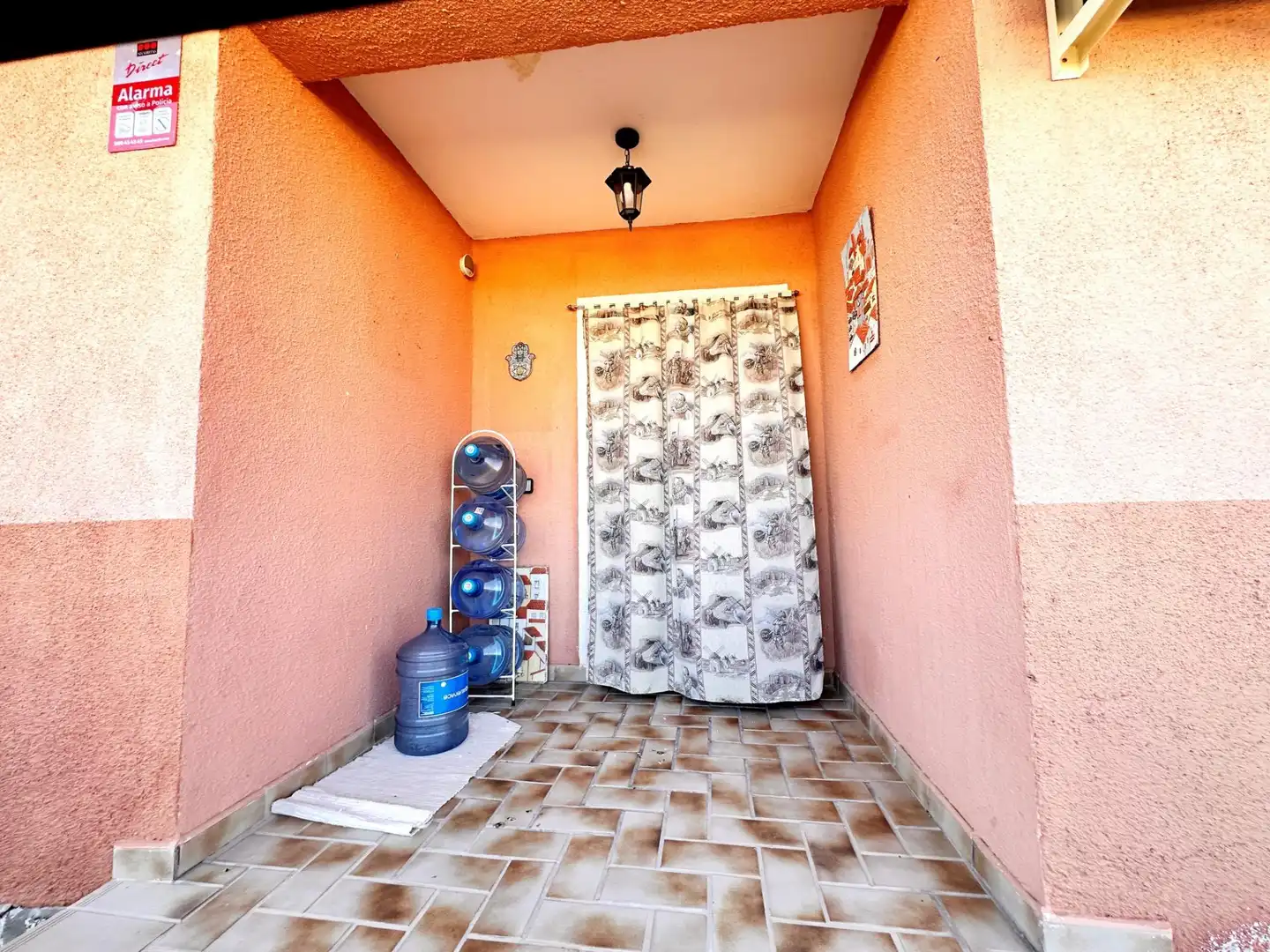 Houses for sale in Escalona  with Air Conditioner, Heating and Private garden