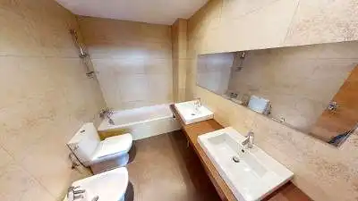 Baño de Planta baja en venta en Ordino con Calefacción, Parquet y Terraza