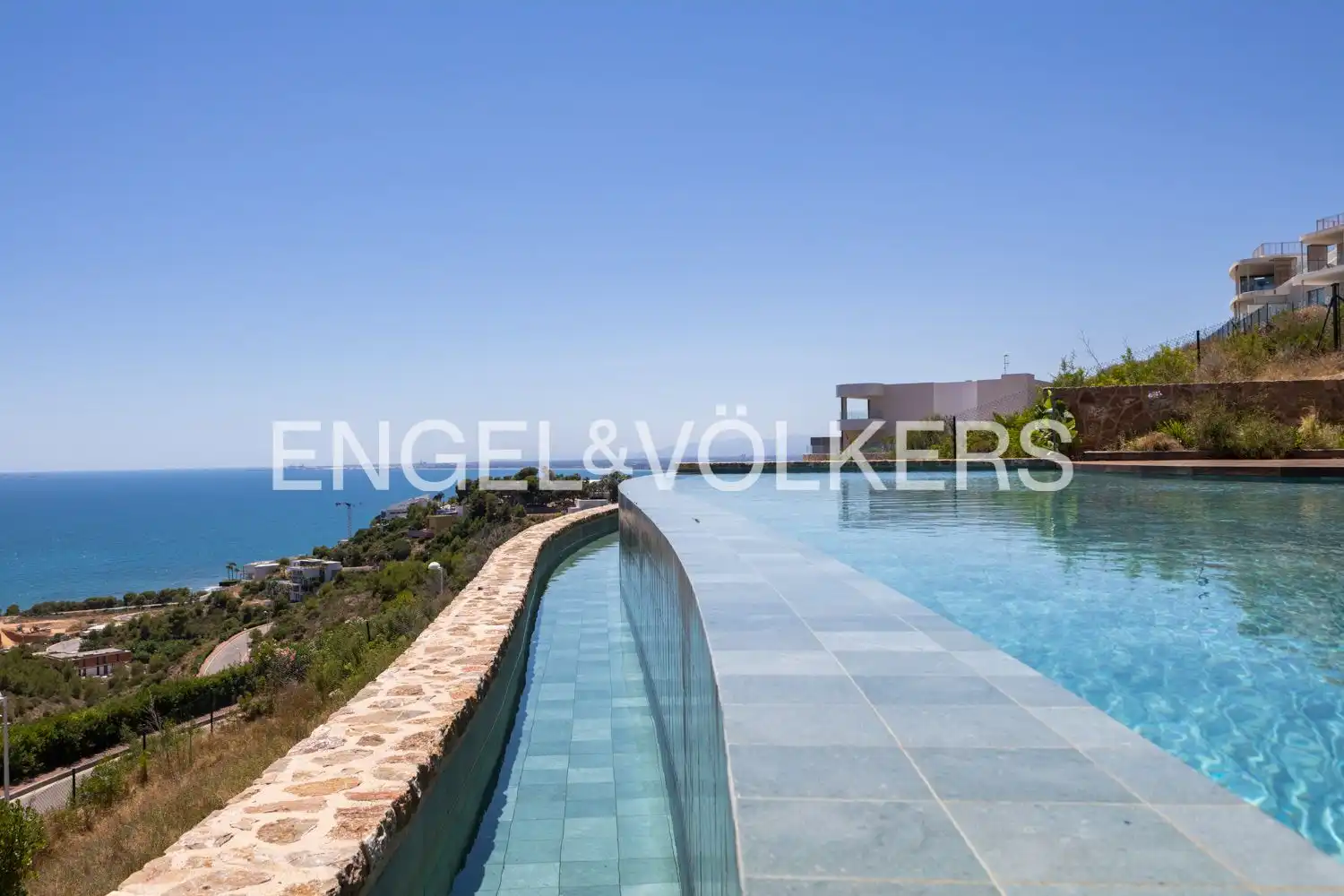 Piscina de Pis en venda en Oropesa del Mar / Orpesa amb Aire condicionat, Calefacció i Jardí privat