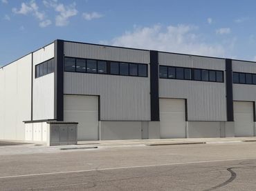 Nau industrial de lloguer a Magraners