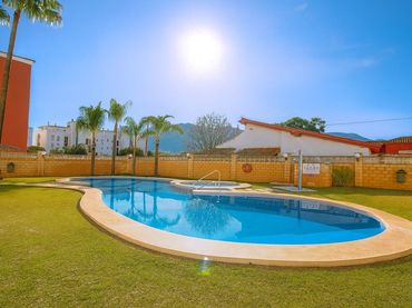 Apartament amb piscina en venda a Centro Urbano