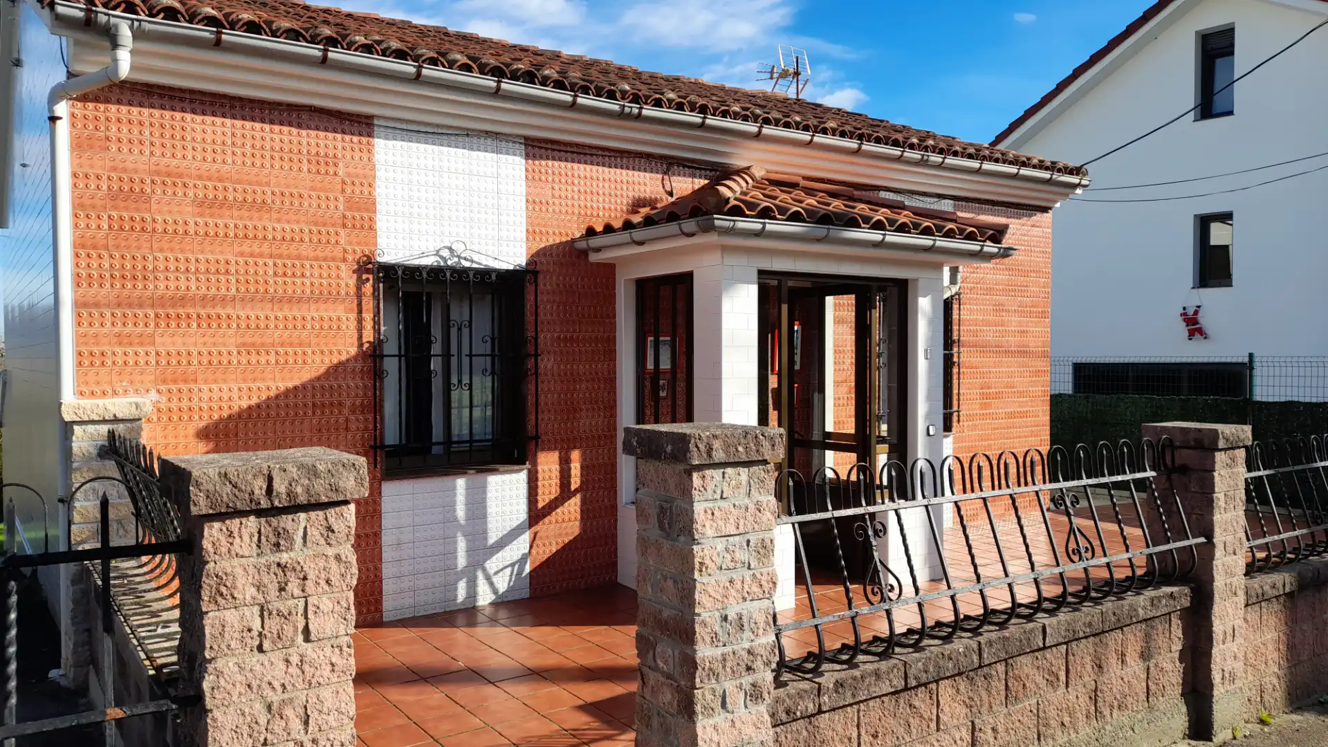Außenansicht von Country house zur Miete in Oviedo  mit Heizung, Terrasse und Möbliert