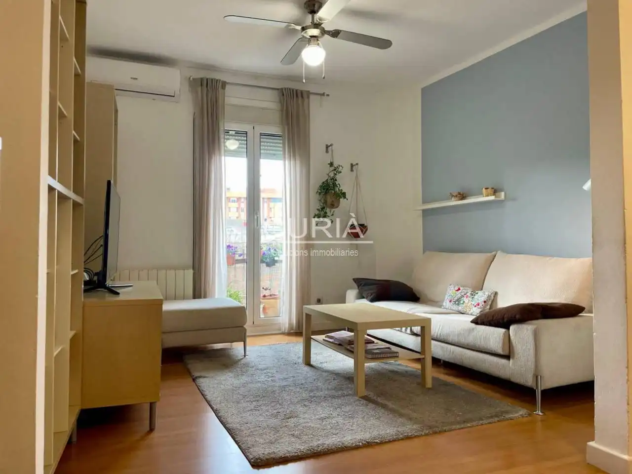Sala d'estar de Apartament en venda en  Lleida Capital amb Aire condicionat, Calefacció i Parquet