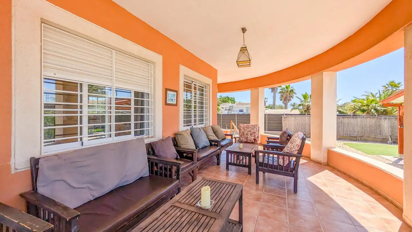 Terrassa de Casa o xalet en venda en Elche / Elx amb Aire condicionat, Jardí privat i Terrassa