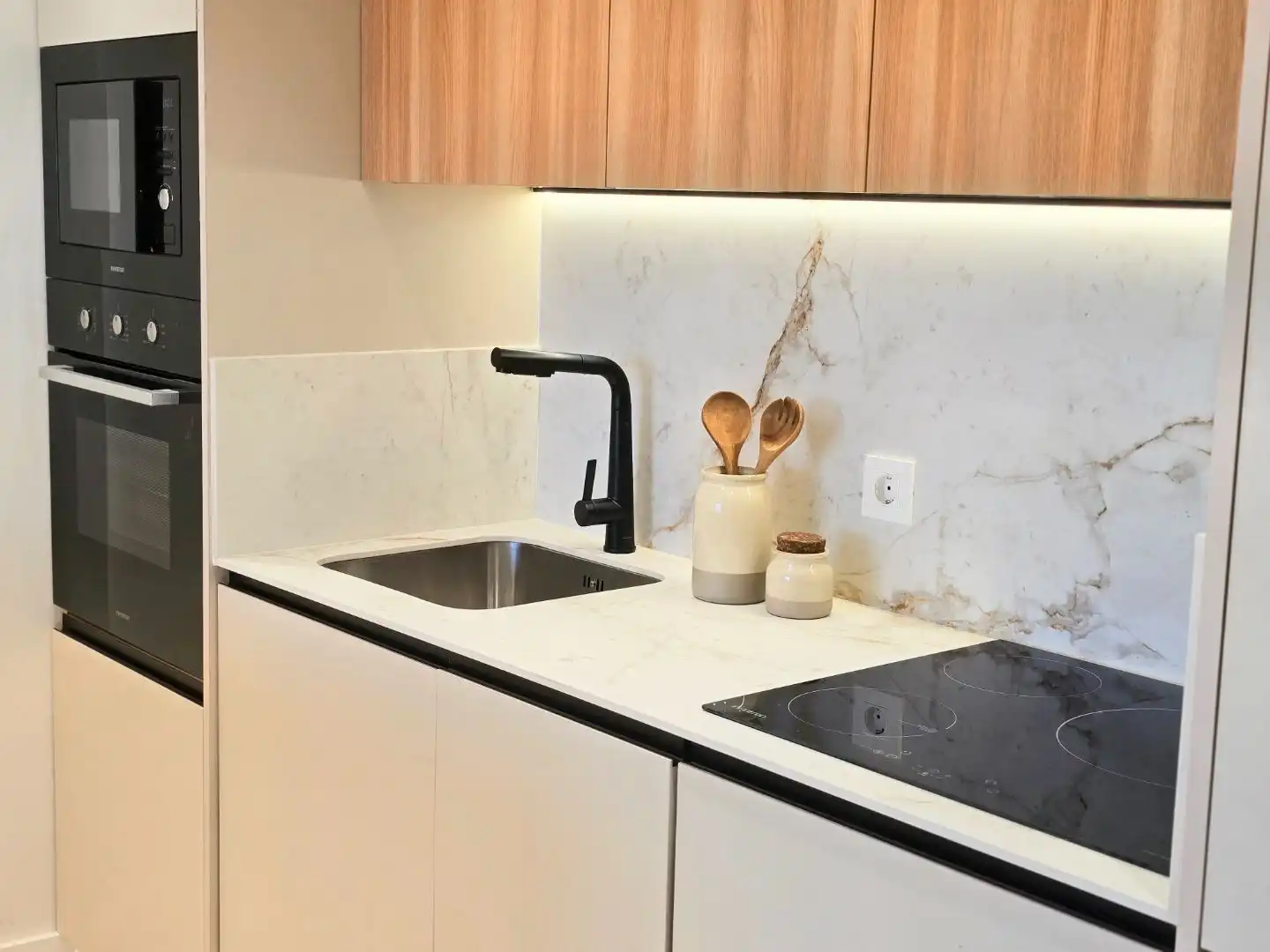 Kitchen of Flat for sale in Manilva  with Air Conditioner, Terrace and Balcony