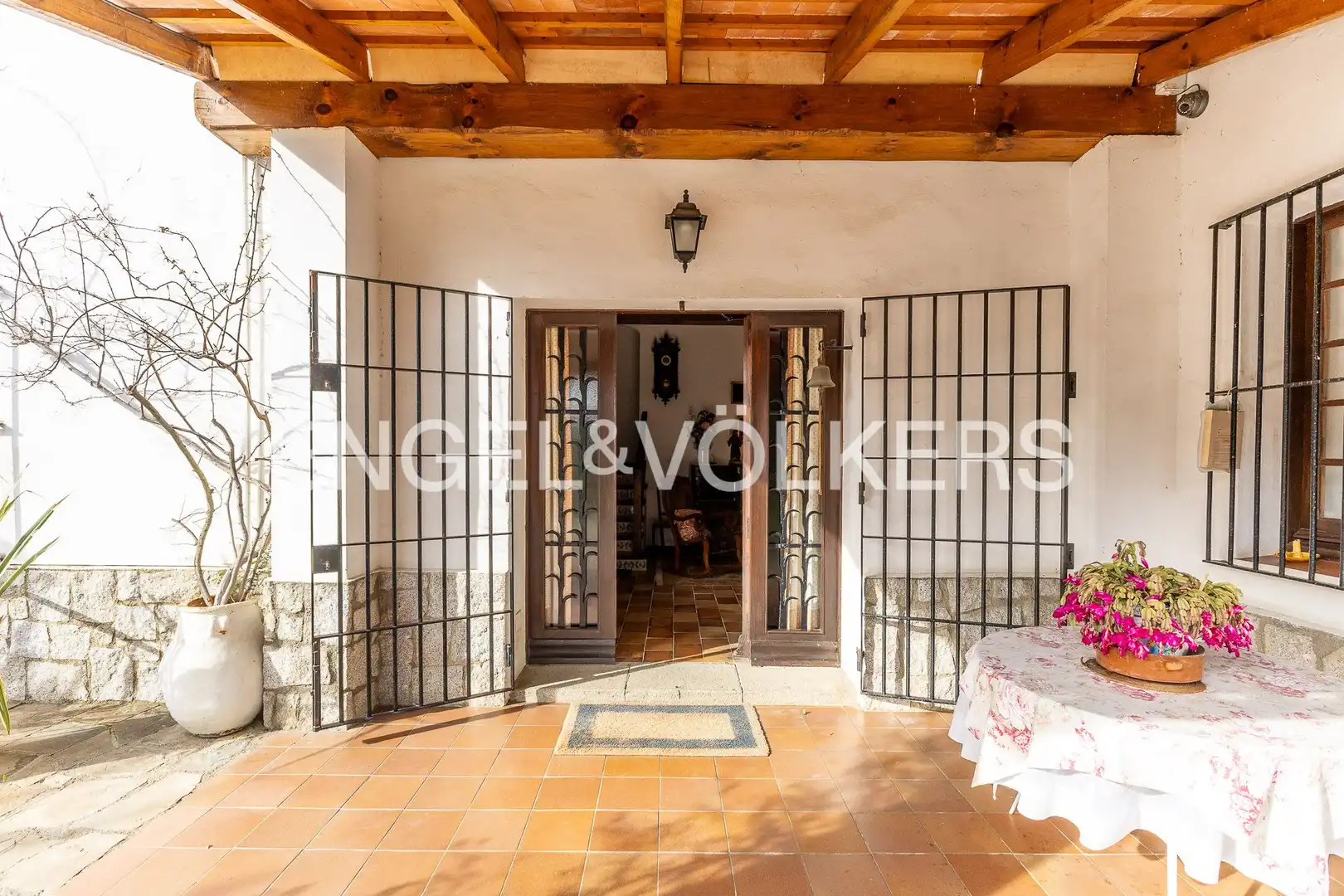 Country house zum Verkauf in Mataró mit Heizung, Privatgarten und Terrasse