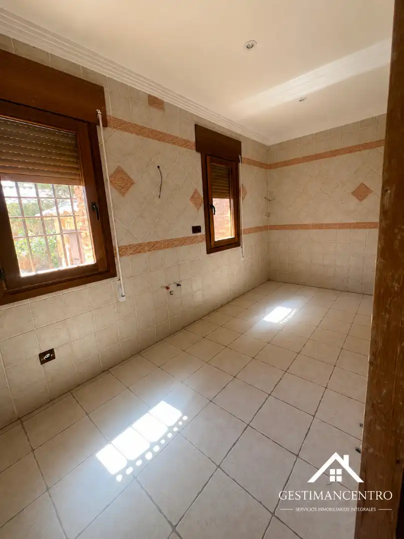 Chalet con jardín en venta en Tomelloso, imagen 14
