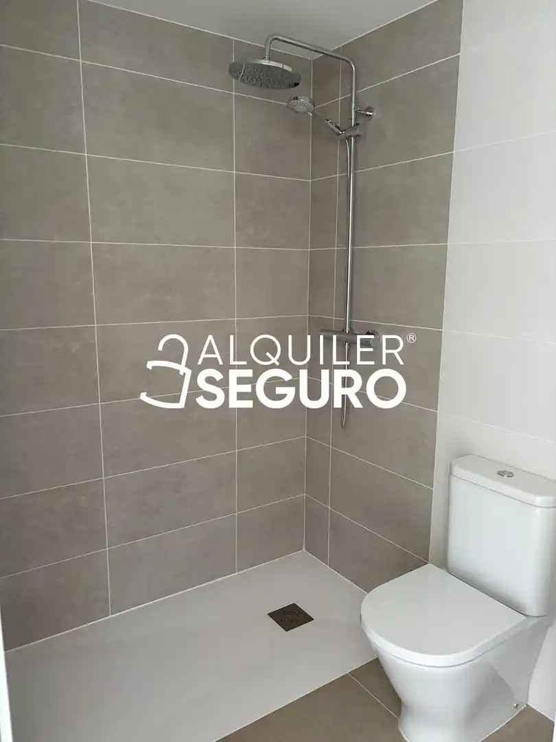 Flat for rent in Camin del Arbeyal, El Natahoyo