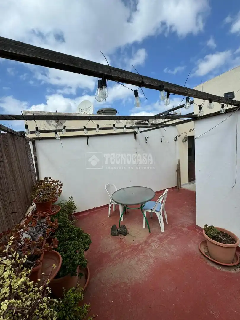 Terraza de Ático en venta en Arrecife con Amueblado y Balcón