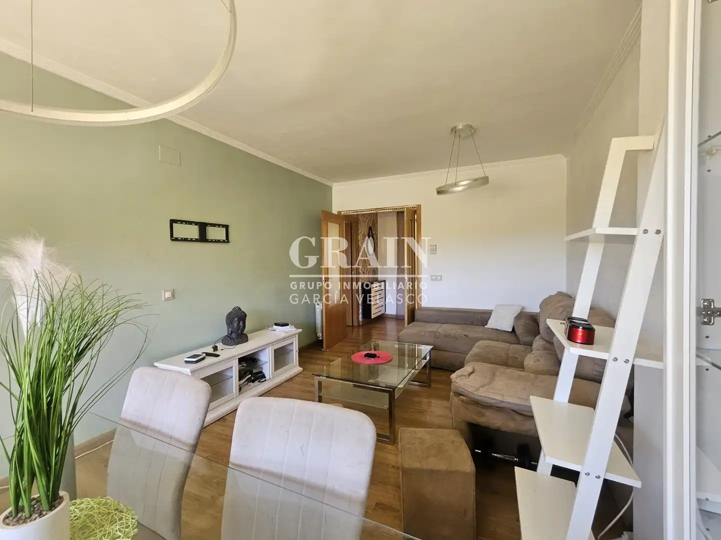 Sala de estar de Piso en venta en Albacete con Calefacción, Terraza y Trastero