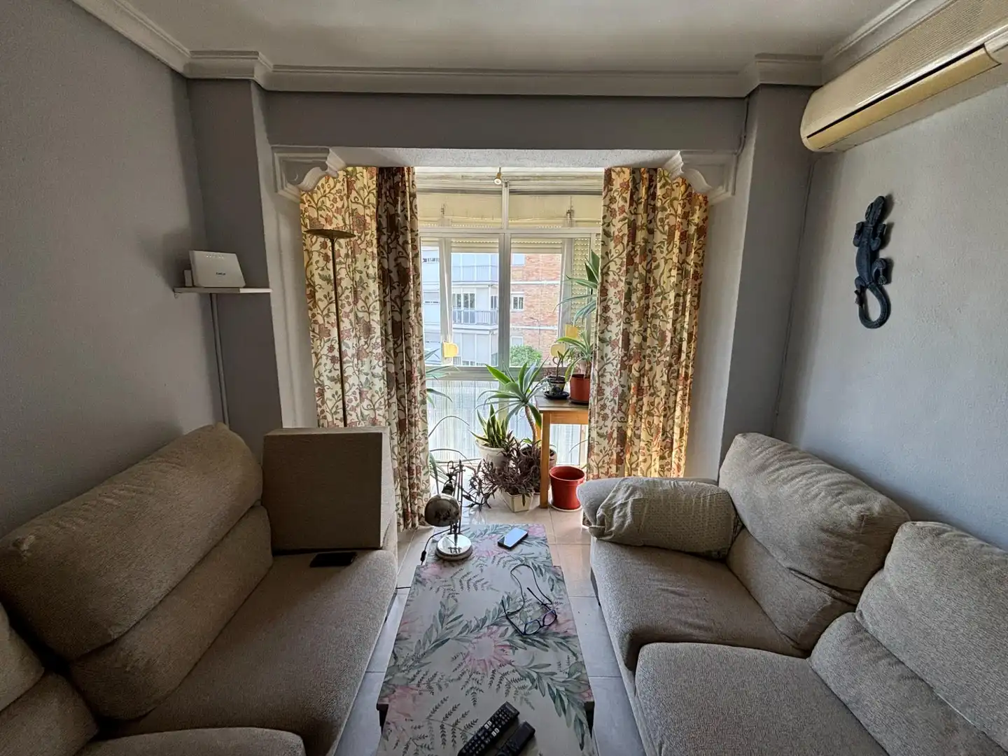 Sala d'estar de Pis en venda en San Juan de Aznalfarache