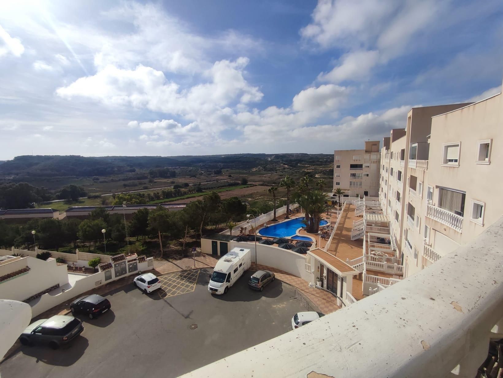 Terrassa de Àtic en venda en Guardamar del Segura amb Aire condicionat, Terrassa i Piscina comunitària