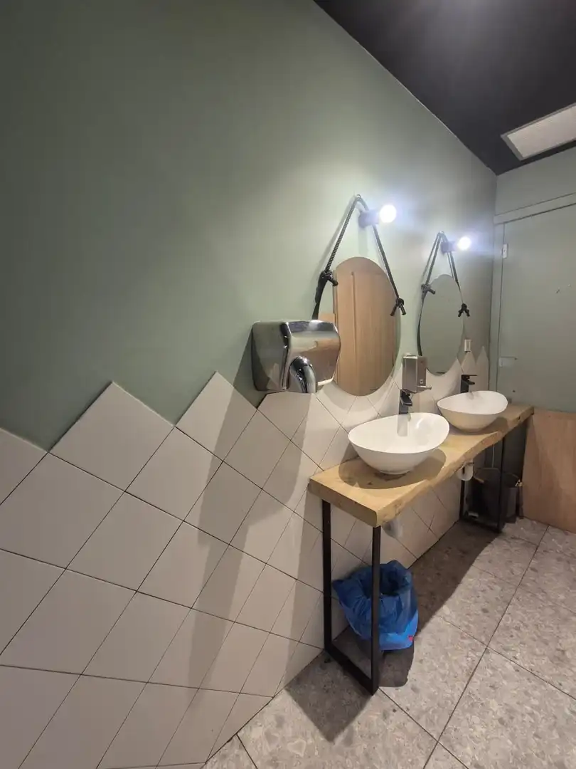 Gewerbefläche zur Übernahme in Centre - Sant Oleguer, imagen 20