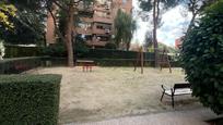 Jardí de Pis en venda en  Madrid Capital amb Aire condicionat i Terrassa