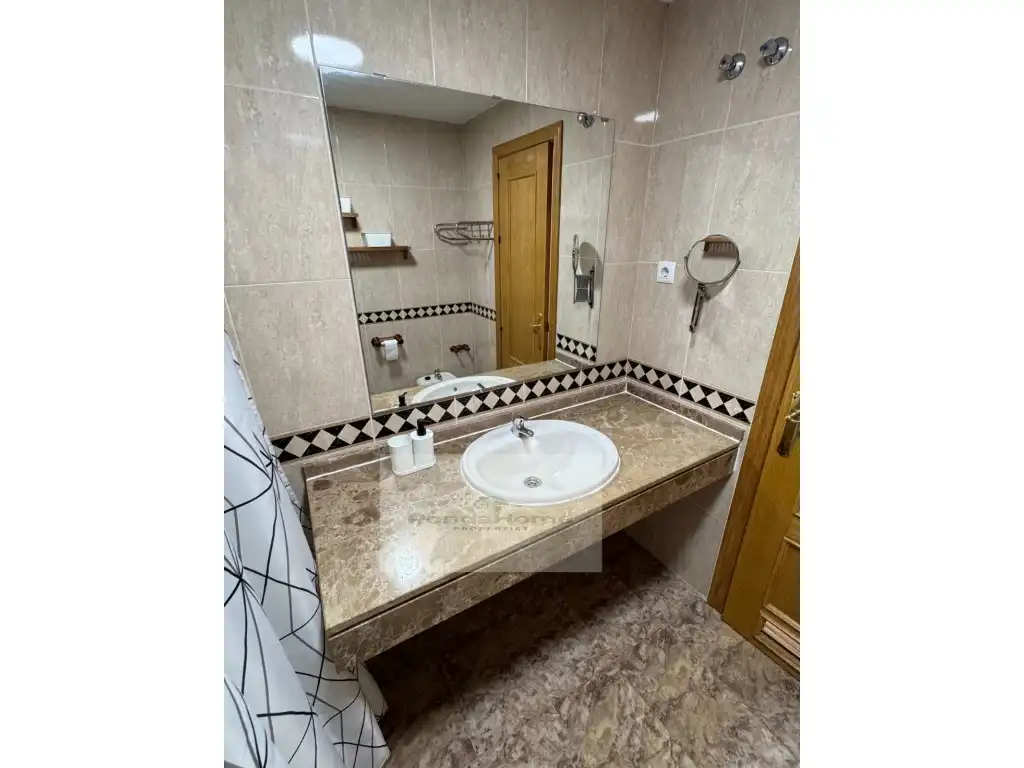 Appartamento con ascensore in affitto a Calle Frank Capra, imagen 11