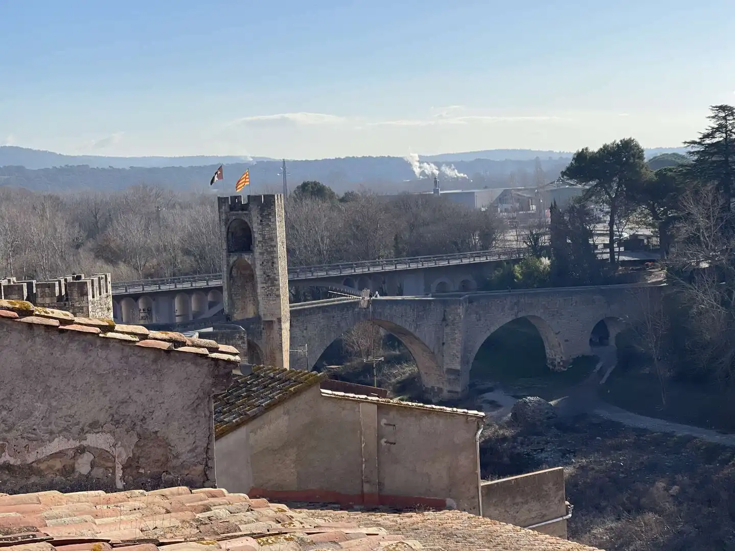 Exterior view of Flat for sale in Besalú  with Air Conditioner, Heating and Parquet flooring