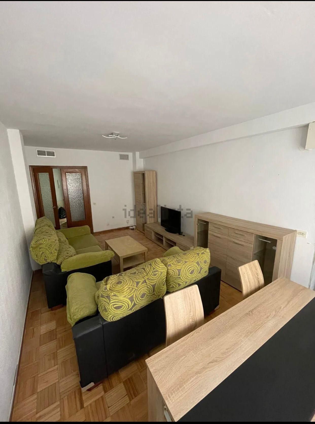Living room of Apartment to rent in Cáceres Capital  with Air Conditioner, Heating and Terrace