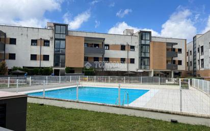 Swimming pool of Flat for sale in Carmona