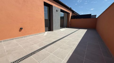 DÚPLEX DE OBRA NUEVA CON TERRAZA Y PISCINA COMUNITARIA