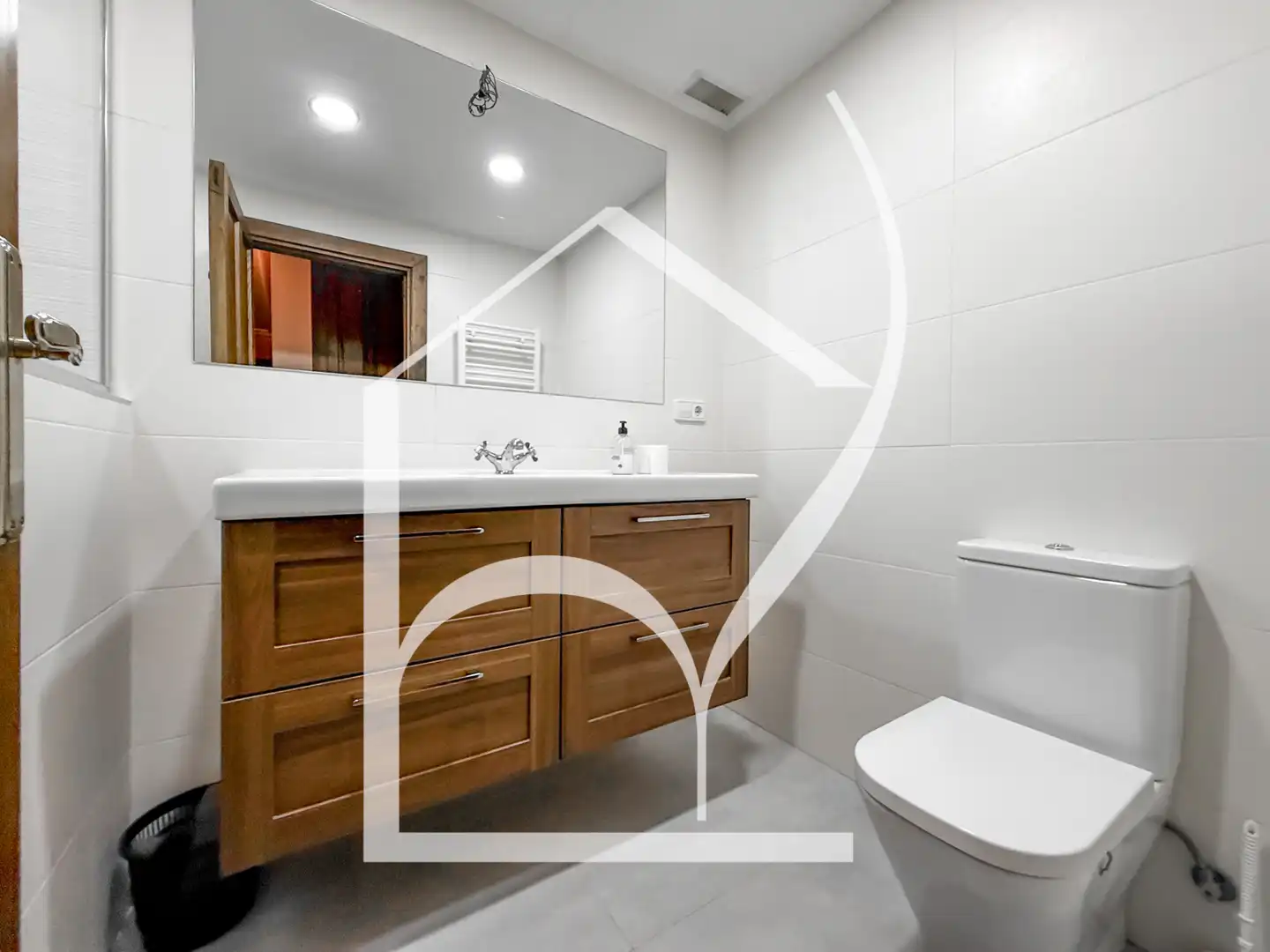 Badezimmer von Wohnung zum Verkauf in Salamanca mit Heizung und Möbliert