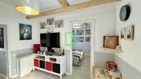 Sala d'estar de Planta baixa en venda en Badalona