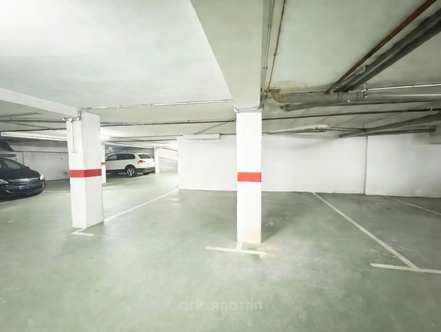 Parking de Casa o chalet en venta en Salamanca con Calefacción, Jardín privado y Terraza