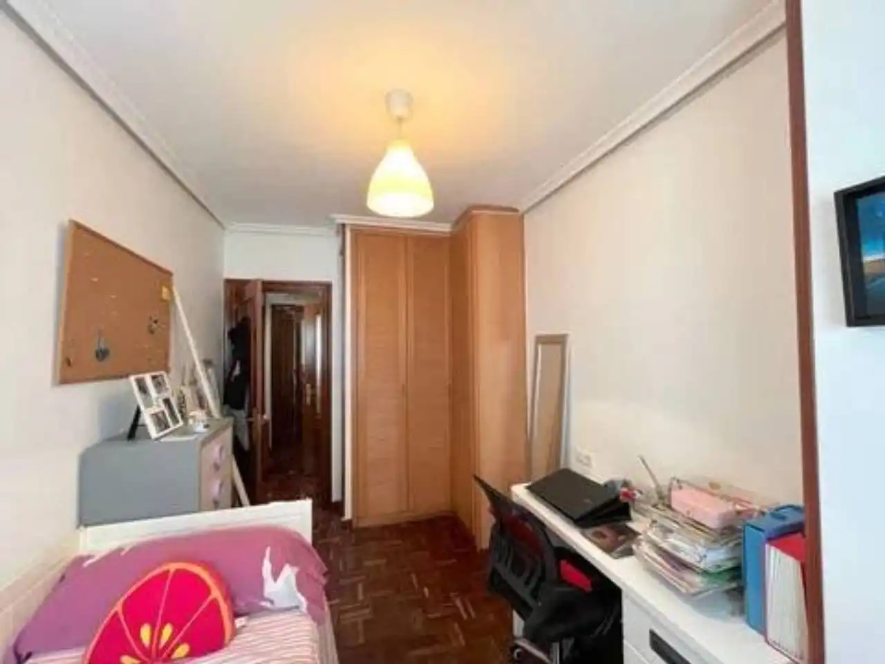 Schlafzimmer von Wohnung zum Verkauf in Erandio