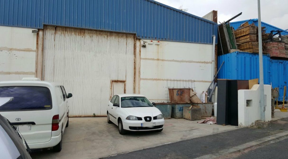 Parking of Industrial buildings for sale in Puerto del Rosario