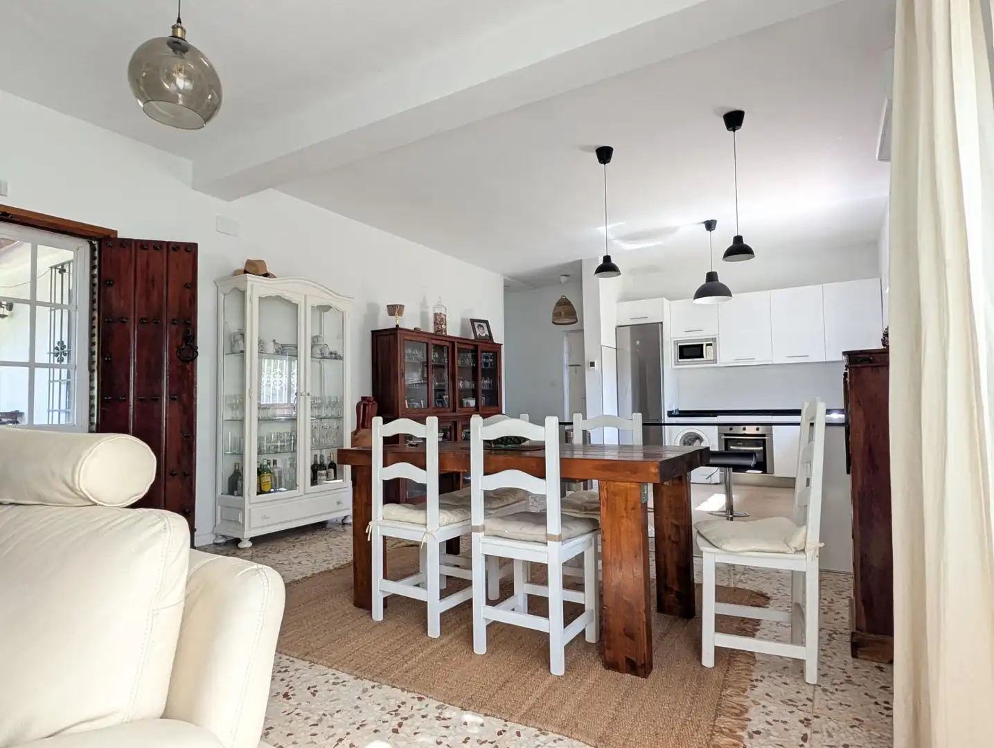 Chalet con jardín en venta en Sanlúcar la Mayor, imagen 5