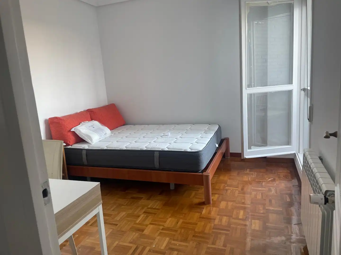 Flat with lift to rent in Avenida de los Castros, imagen 4