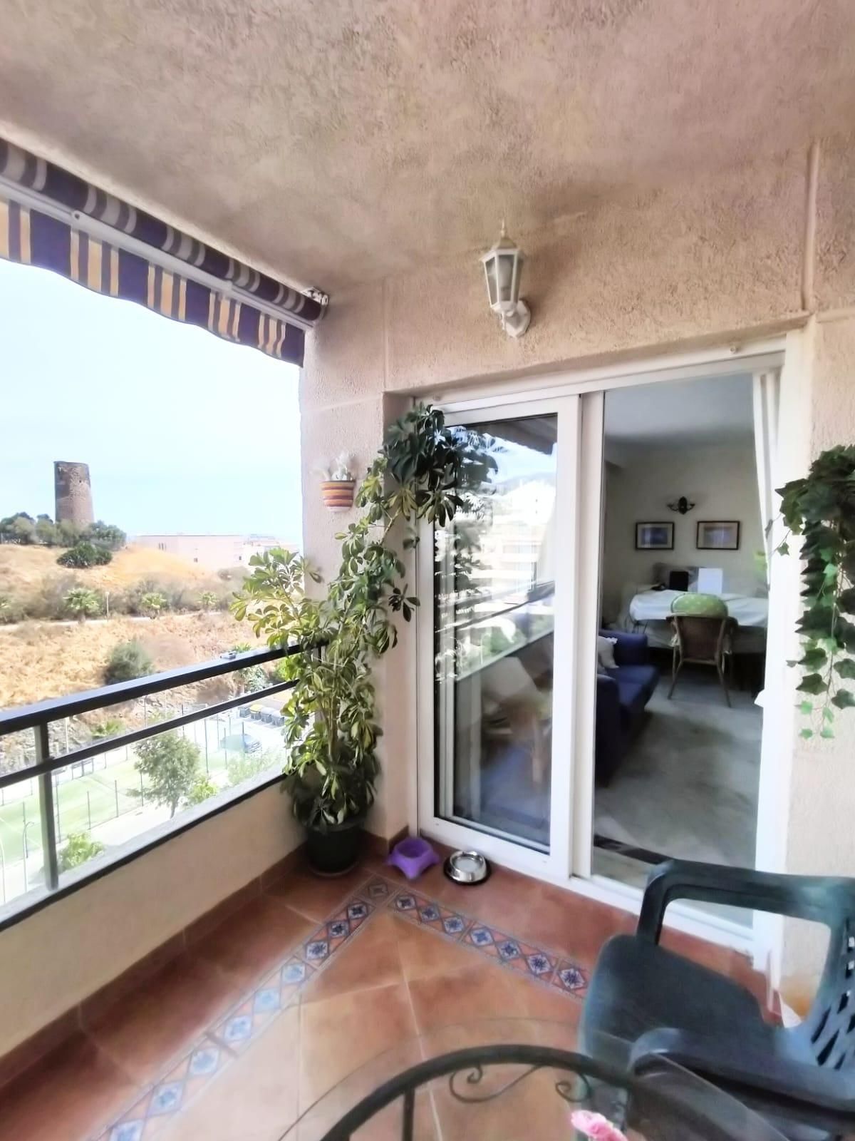 Terrassa de Apartament en venda en Benalmádena amb Aire condicionat, Jardí privat i Terrassa